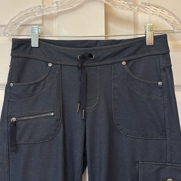 Athleta  Cargo Styled Pants with Pockets EC - Picture 2 of 9